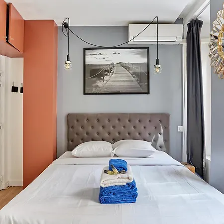 Rent A - Caire, Montorgueil *