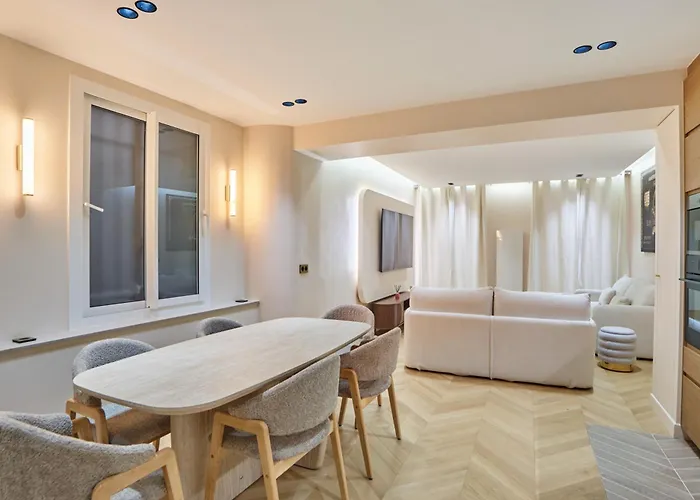 דירה Rent A - Caire, Montorgueil