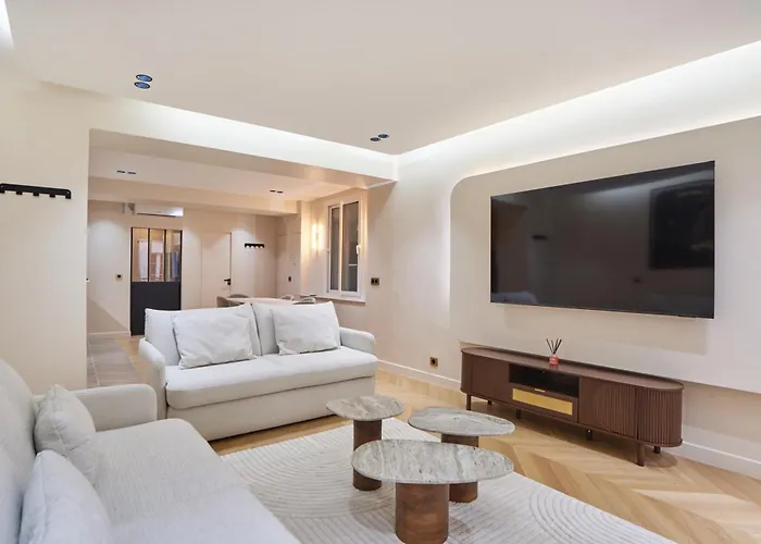 דירה Rent A - Caire, Montorgueil פריז